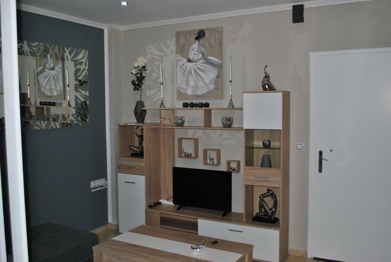 Apartment Nina *