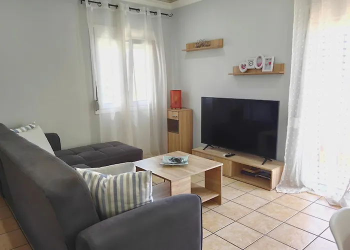 Nina Apartment